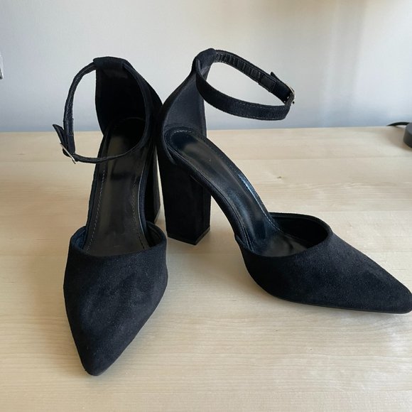 Black Suede Chunky Heels - Picture 4 of 4
